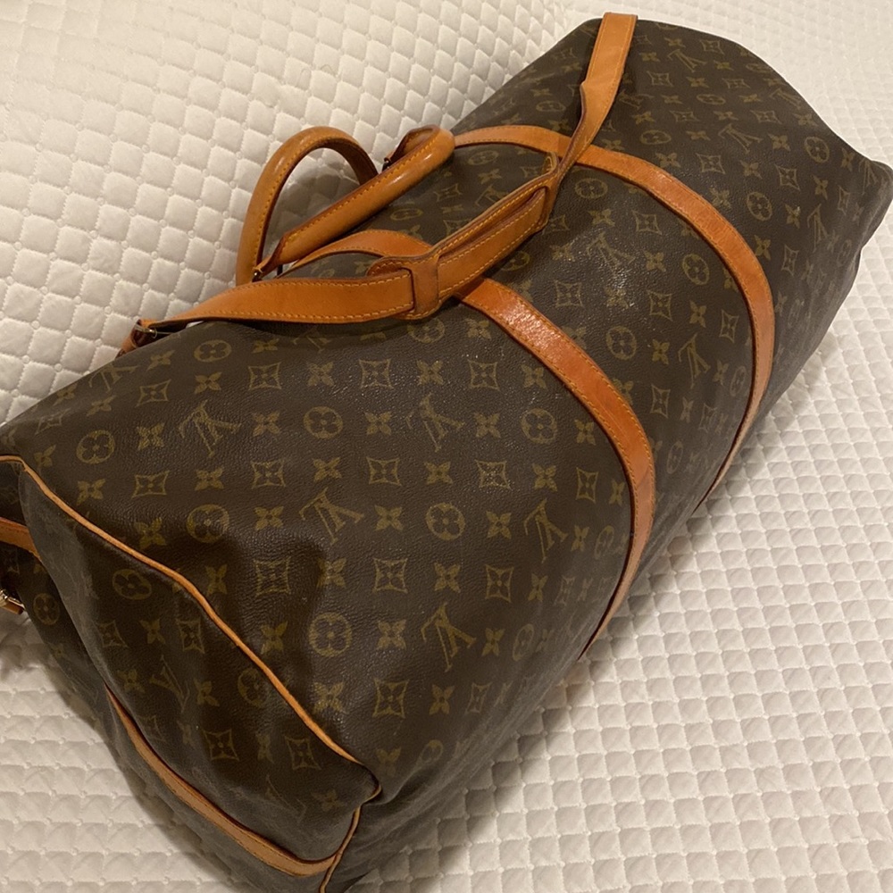 Louis Vuitton authentic duffel - Picture 2 of 10